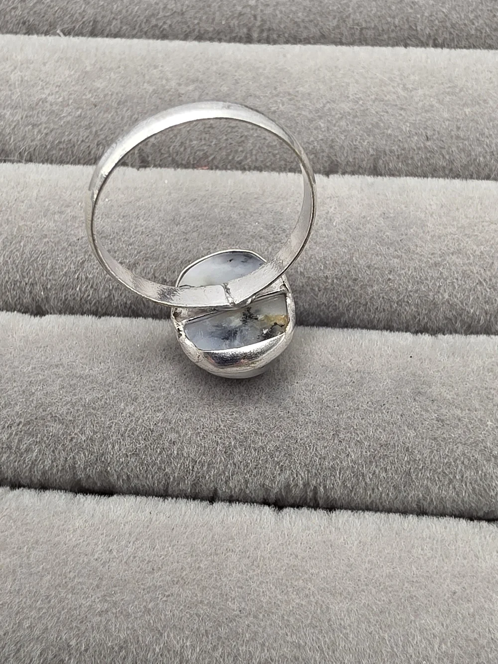 Dendritic Agate Silver Plated Oval Ring Size 7 - White
